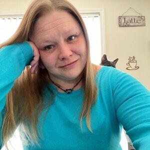 Meet your Posher, Kim